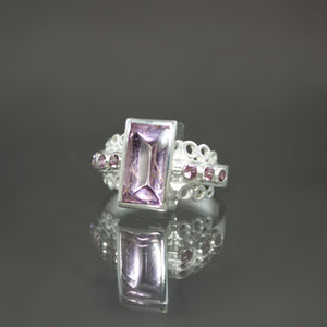 Lavender Spinel Frills Ring - Size 6.5