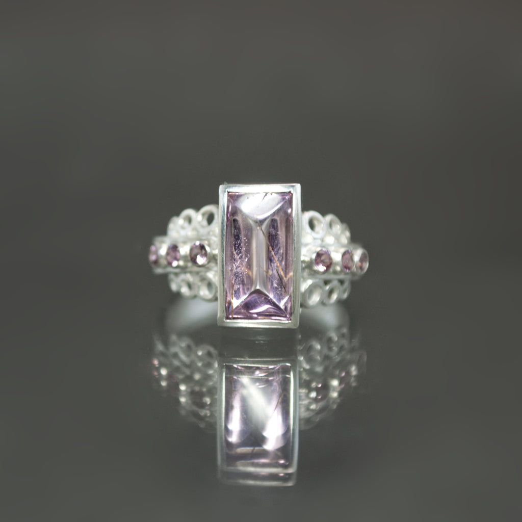 Lavender Spinel Frills Ring - Size 6.5