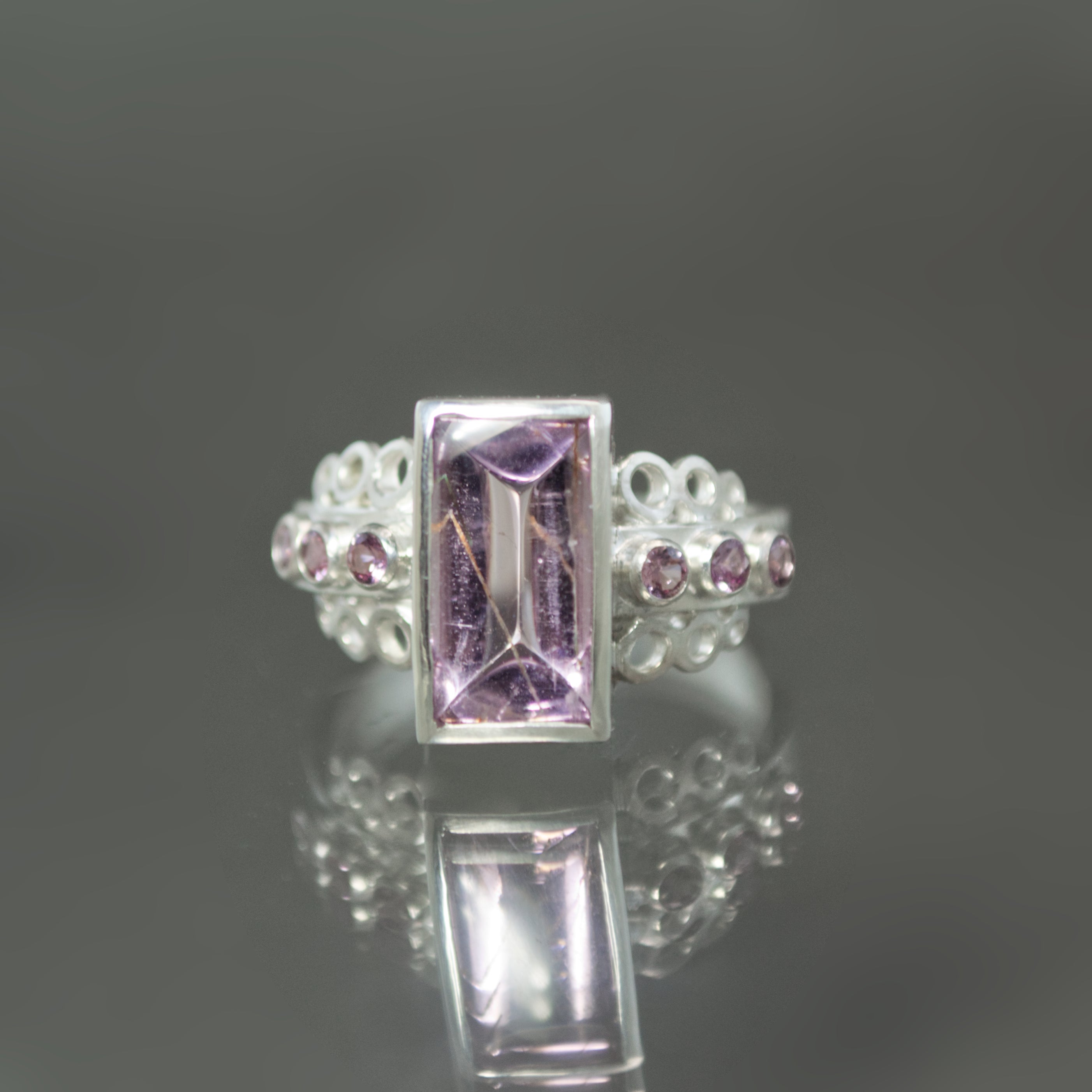 Lavender Spinel Frills Ring - Size 6.5