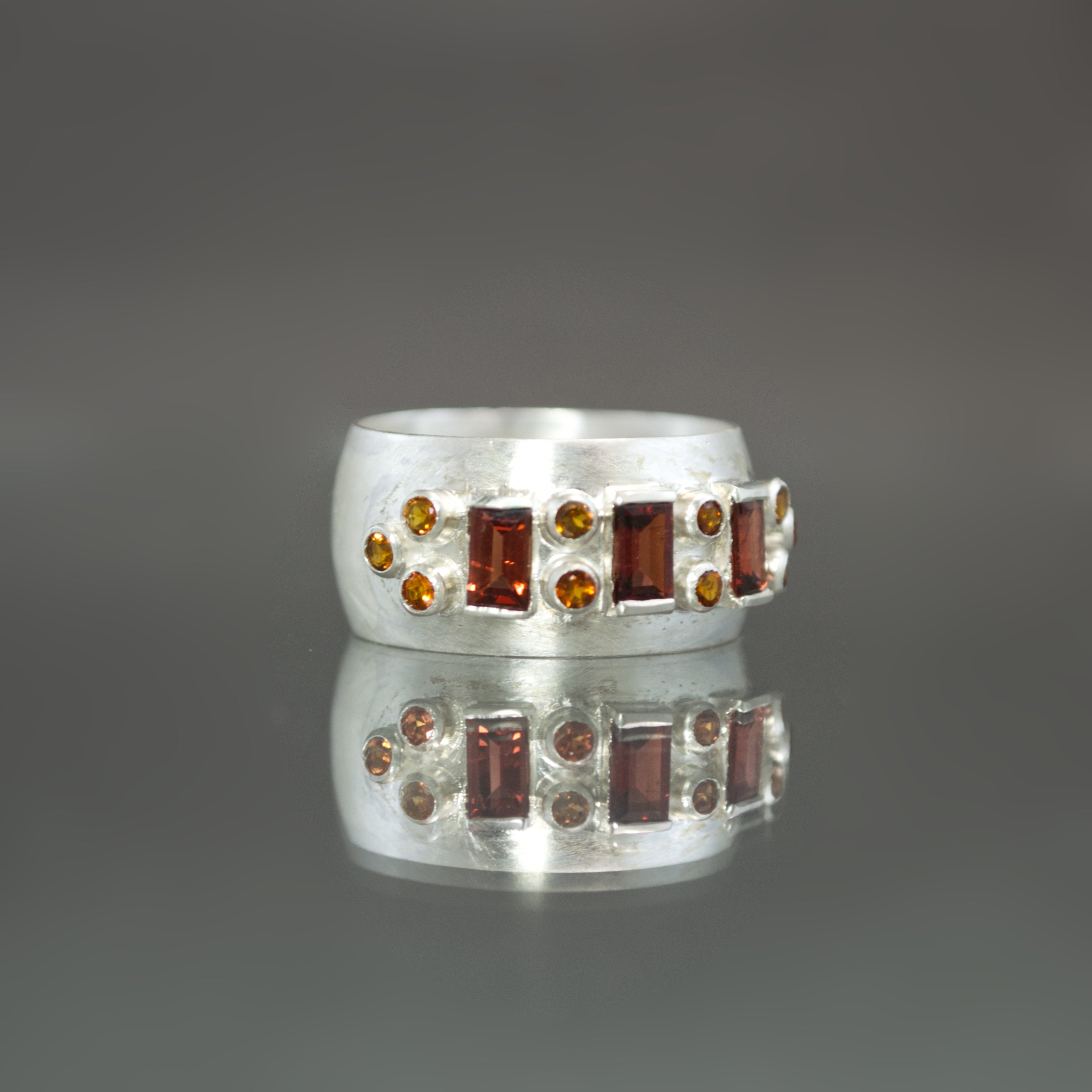 Garnet and Citrine Autumnal Band - Size 8.25