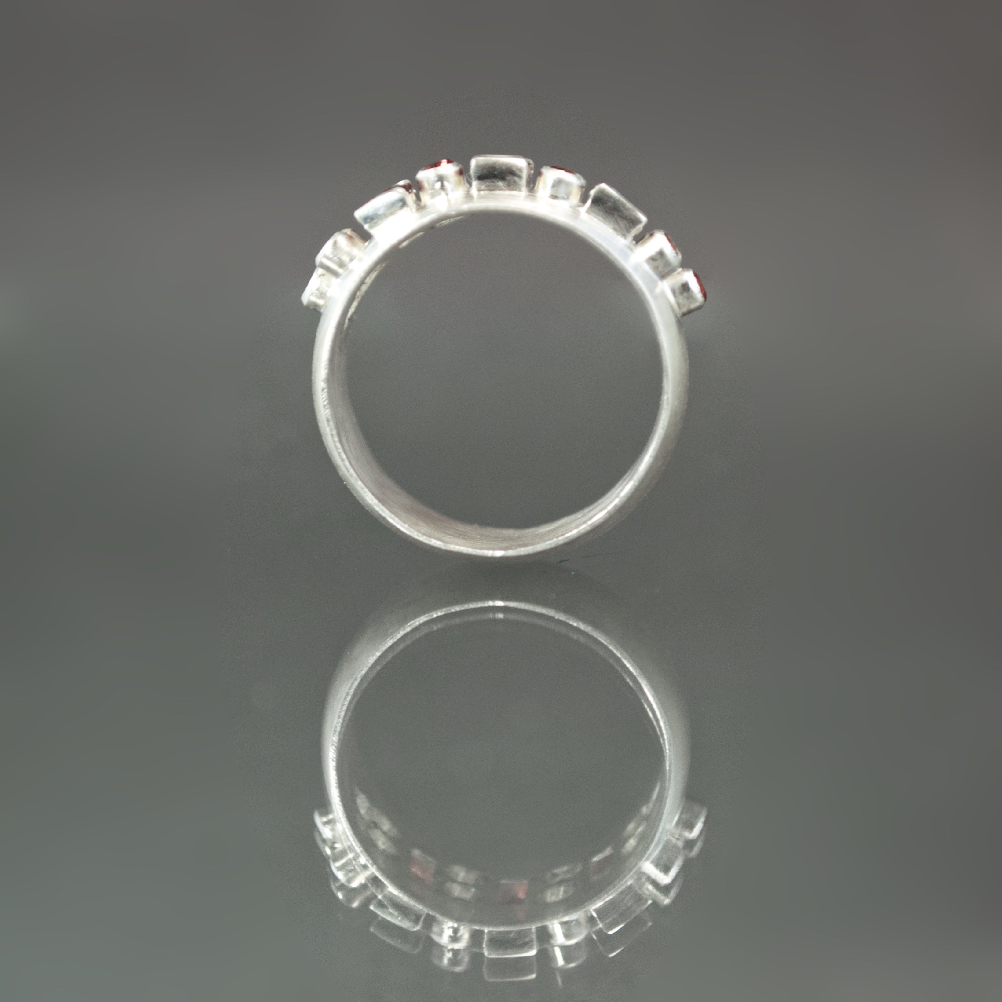 Garnet and Citrine Autumnal Band - Size 8.25