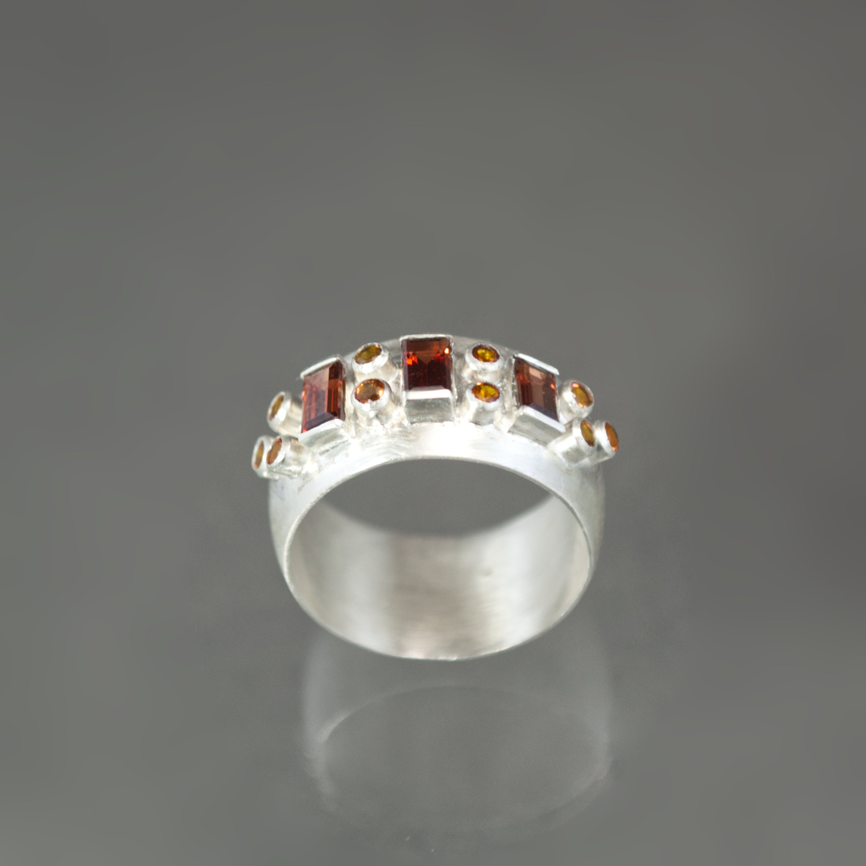 Garnet and Citrine Autumnal Band - Size 8.25