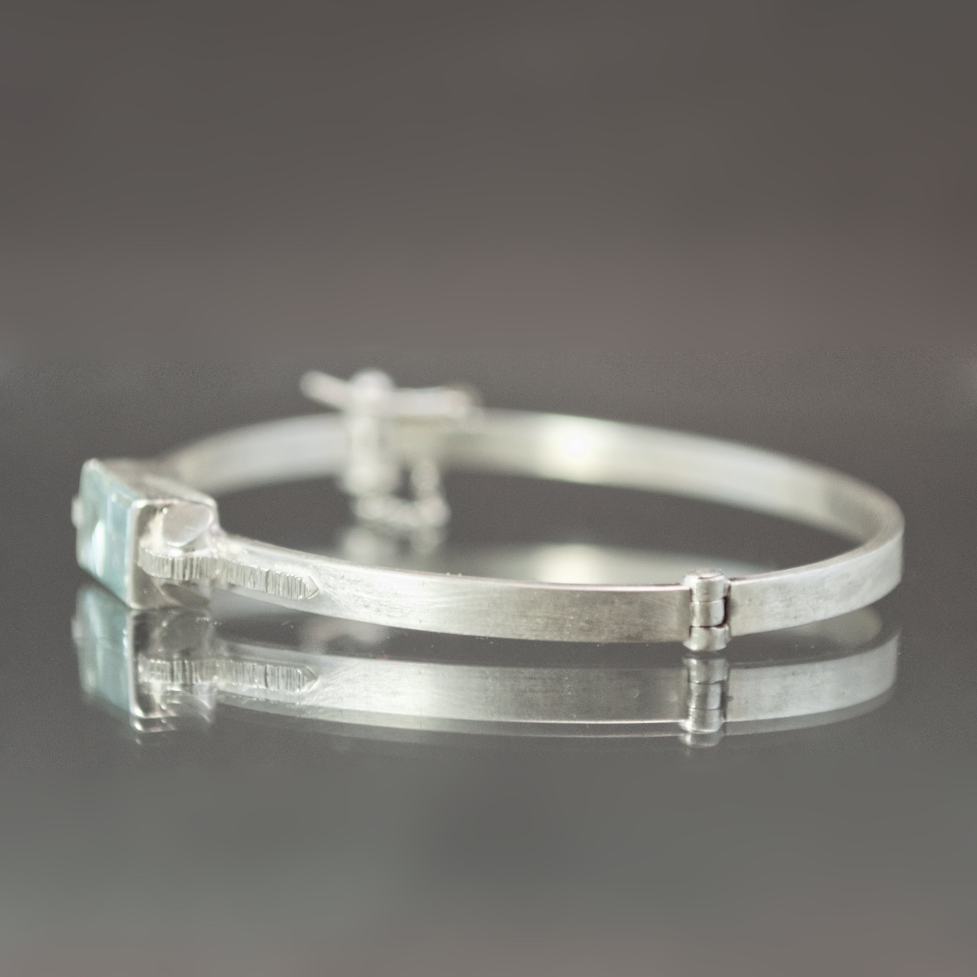 Aquamatine Retro Tank Hinged Bangle