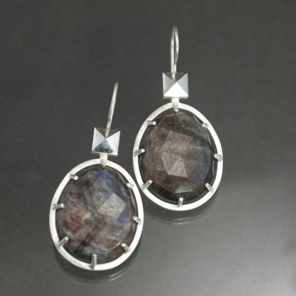 Rosecut Sapphire Frusta Earrings