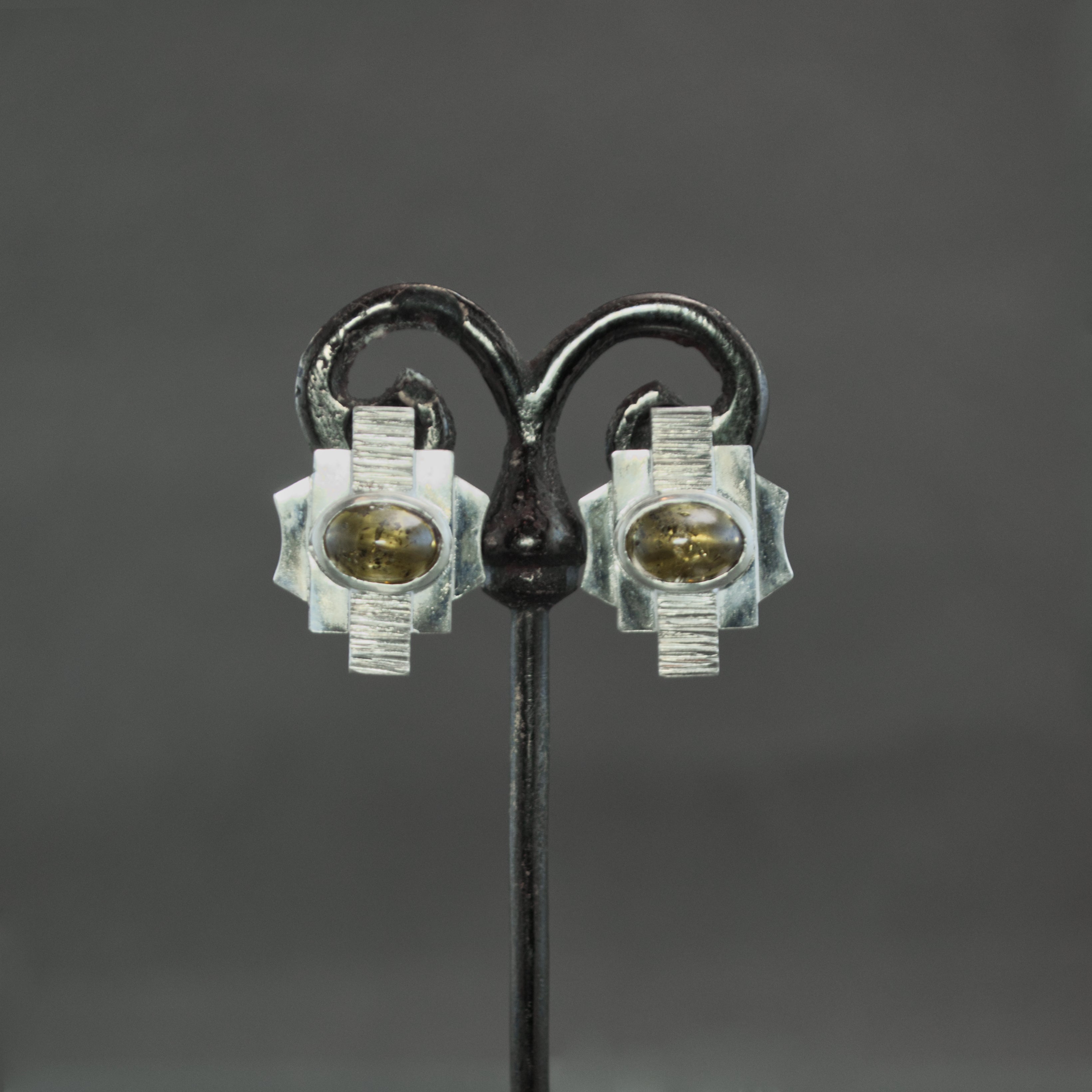 Garnet Sconce Earrings