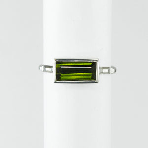 Green Tourmaline Frusta Ring - Size 6.5