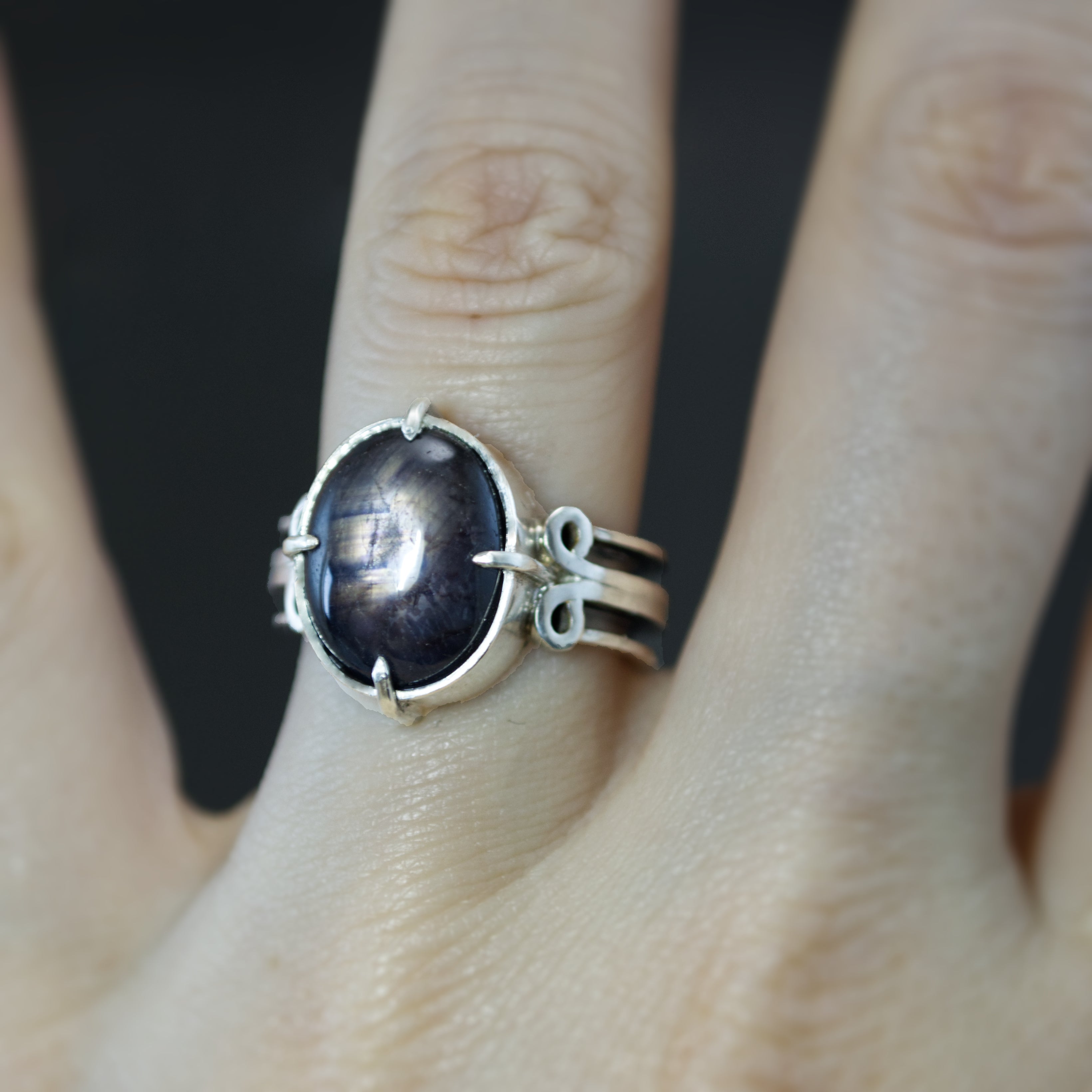 Star Sapphire Scroll Ring - Size 7